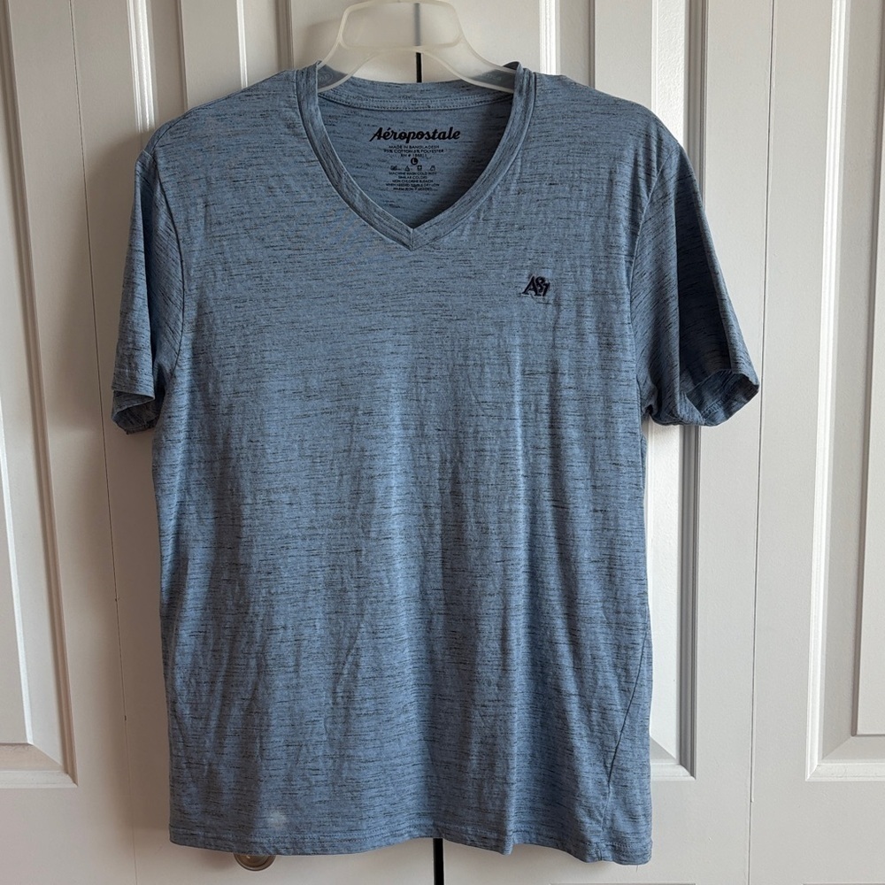 Men’s Large Aeropostale Heathered Blue V-Neck Tee